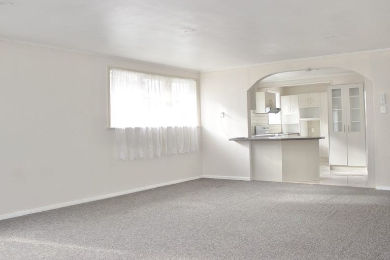 Photo of property in 37 Pearl Baker Drive, Otara, Auckland, 2023