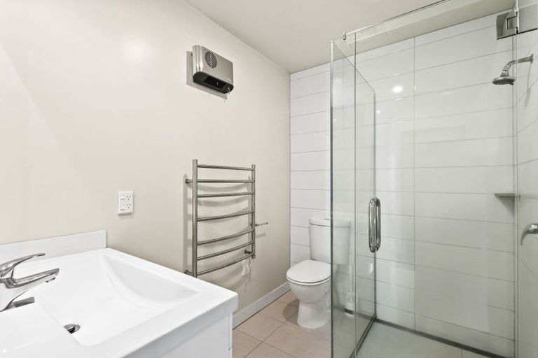 Photo of property in 2/19 Cameron Street, Sydenham, Christchurch, 8023