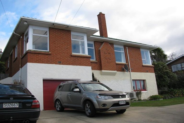 Photo of property in 50 Middleton Road, Kew, Dunedin, 9012