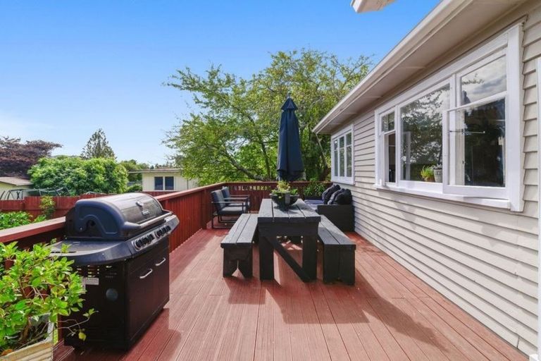 Photo of property in 8 Neil Road, Fairy Springs, Rotorua, 3015