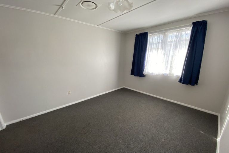 Photo of property in 9 Rugby Street, Levin, 5510