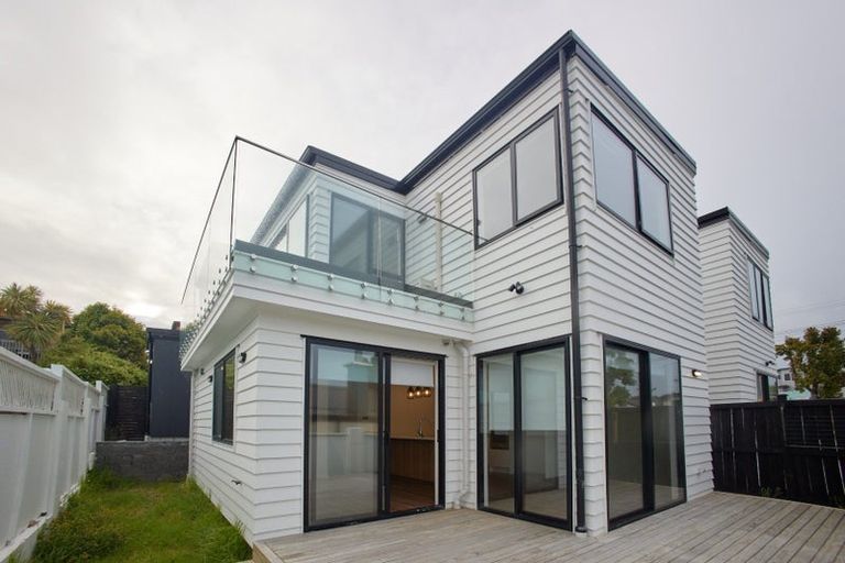 Photo of property in 36b Eastern Beach Road, Bucklands Beach, Auckland, 2012