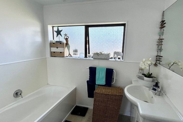 Photo of property in 19 Green Lane, Pukekohe, 2120