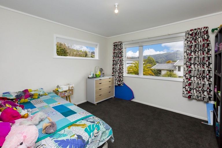 Photo of property in 55 Sunbrae Drive, Silverstream, Upper Hutt, 5019