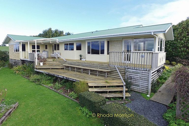 Photo of property in 229 Pahi Road, Pahi, Paparoa, 0571