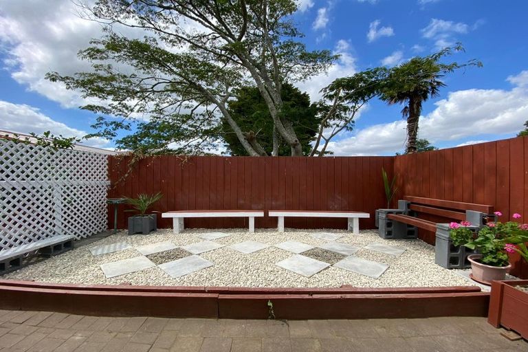 Photo of property in 2 Edmund Hillary Avenue, Papakura, 2110