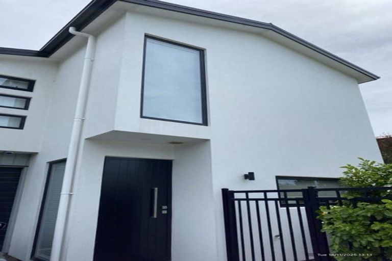 Photo of property in 1/49 Olliviers Road, Phillipstown, Christchurch, 8011