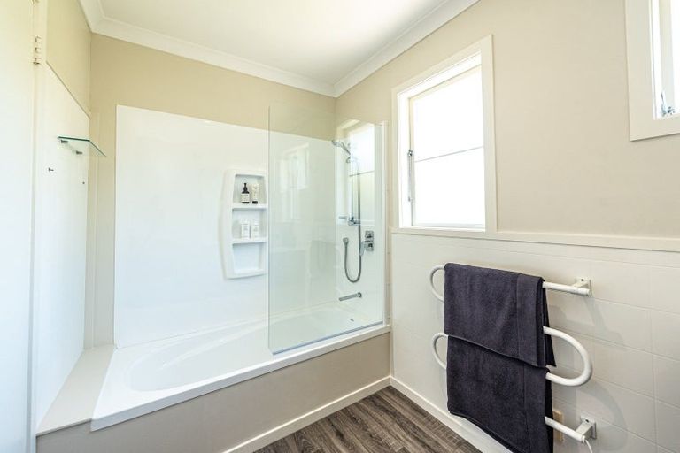 Photo of property in 16 Nikau Street, Tawhero, Whanganui, 4501