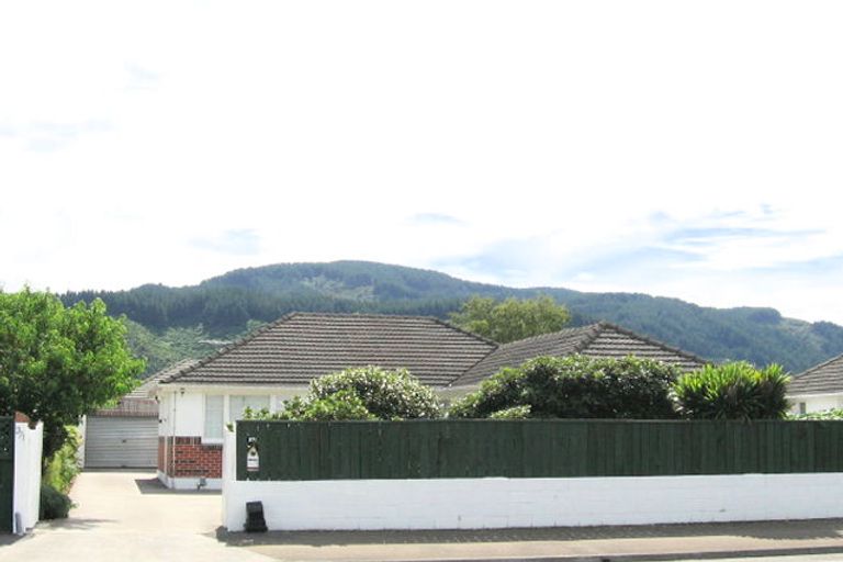 Photo of property in 271 Fergusson Drive, Heretaunga, Upper Hutt, 5018