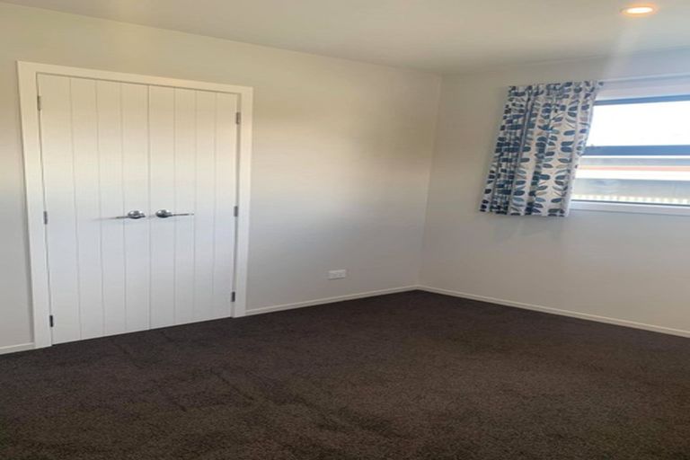 Photo of property in 1/100 Baker Street, New Brighton, Christchurch, 8083