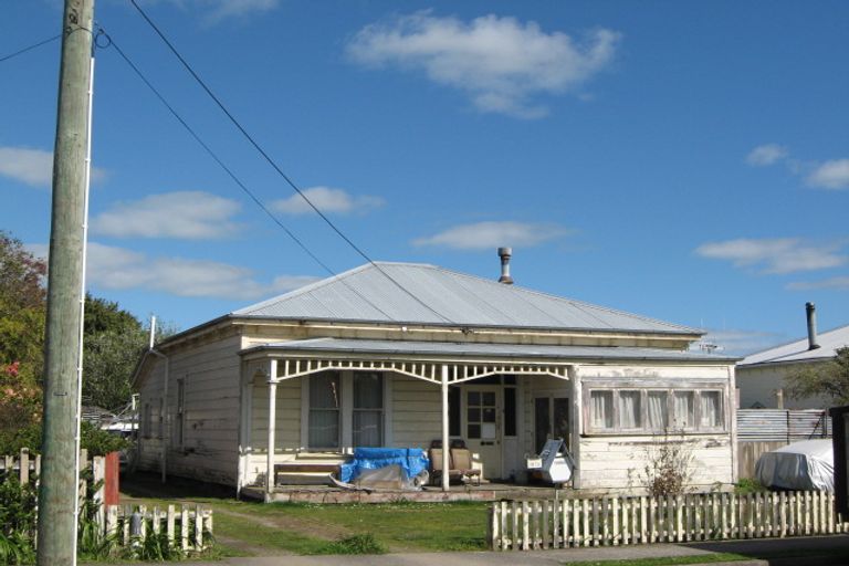 Photo of property in 45 Cuba Street, Marton, 4710