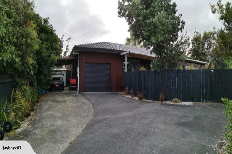 Photo of property in 7 Ruby Place, Orewa, 0931