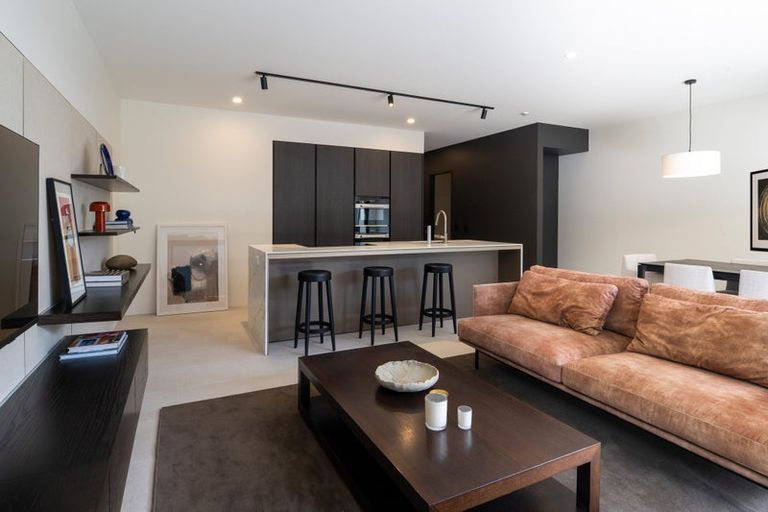 Photo of property in 8 Rhodes Street, Merivale, Christchurch, 8014