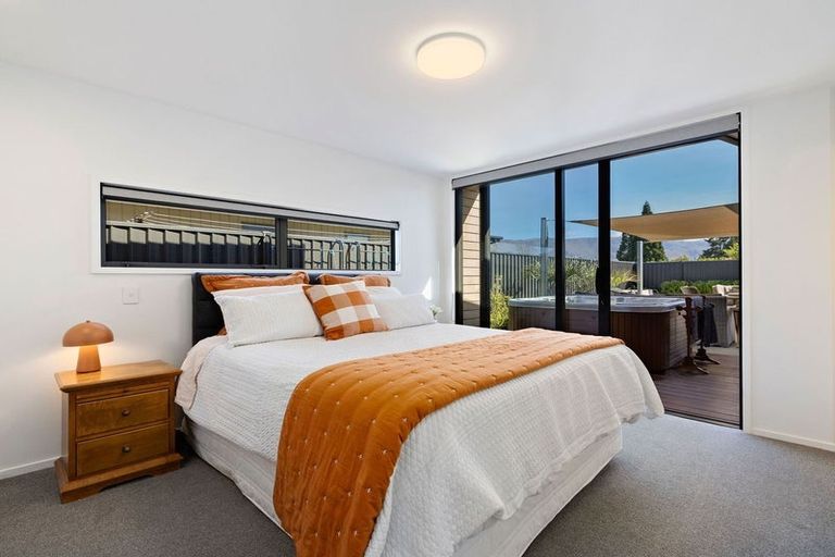 Photo of property in 5 Kohinoor Lane, Cromwell, 9310