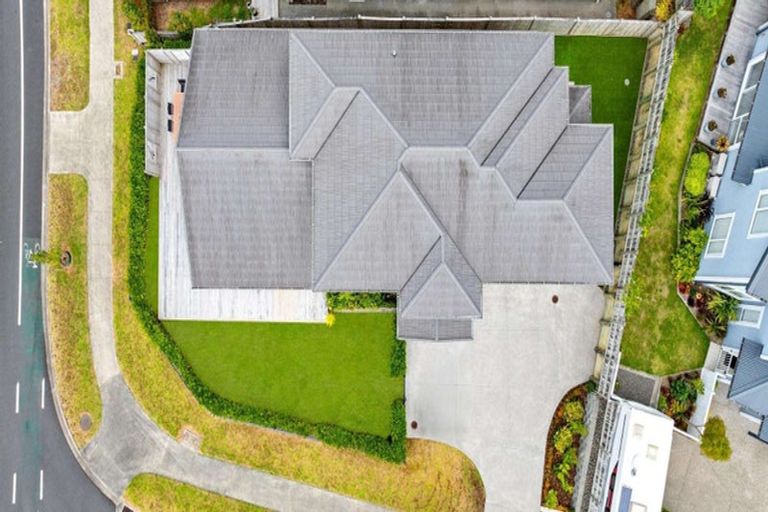 Photo of property in 1 Cilliers Drive, Silverdale, 0932