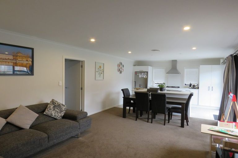 Photo of property in 70 Sylvester Crescent, Flagstaff, Hamilton, 3210