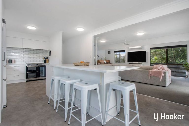 Photo of property in 19 Tatai Road, Bowentown, Katikati, 3177