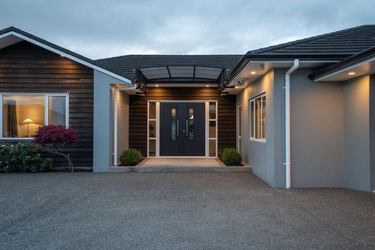 Photo of property in 6 Batten Drive, Flagstaff, Hamilton, 3210