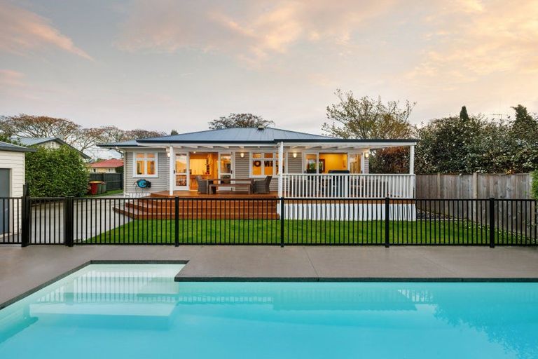 Photo of property in 53 Brookfield Street, Hamilton East, Hamilton, 3216