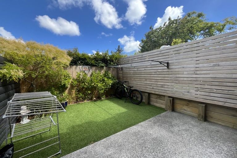 Photo of property in 11 Panoni Lane, Howick, Auckland, 2014