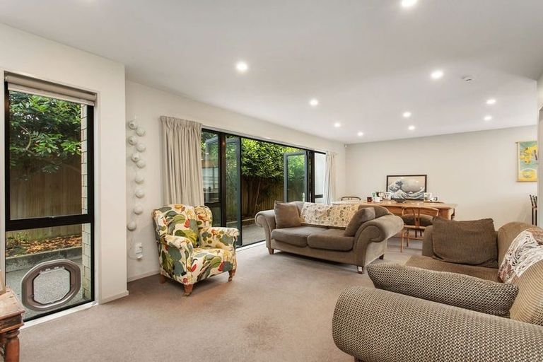 Photo of property in 15c Burdale Street, Riccarton, Christchurch, 8011