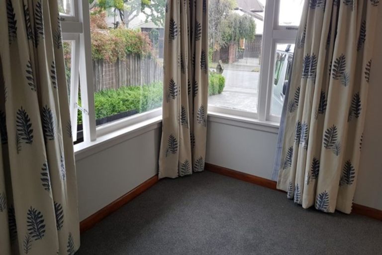 Photo of property in 1/3 Westmont Street, Ilam, Christchurch, 8041