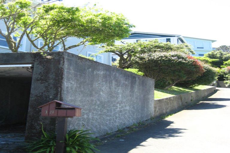 Photo of property in 18 Lohia Street, Khandallah, Wellington, 6035