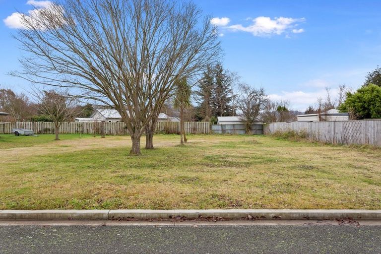 Photo of property in 139c High Street, Oxford, 7430