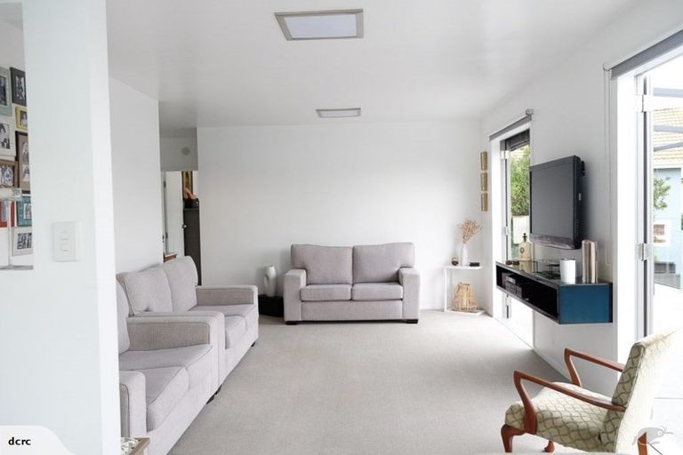 Photo of property in 73 Mount View Road, Bastia Hill, Whanganui, 4500