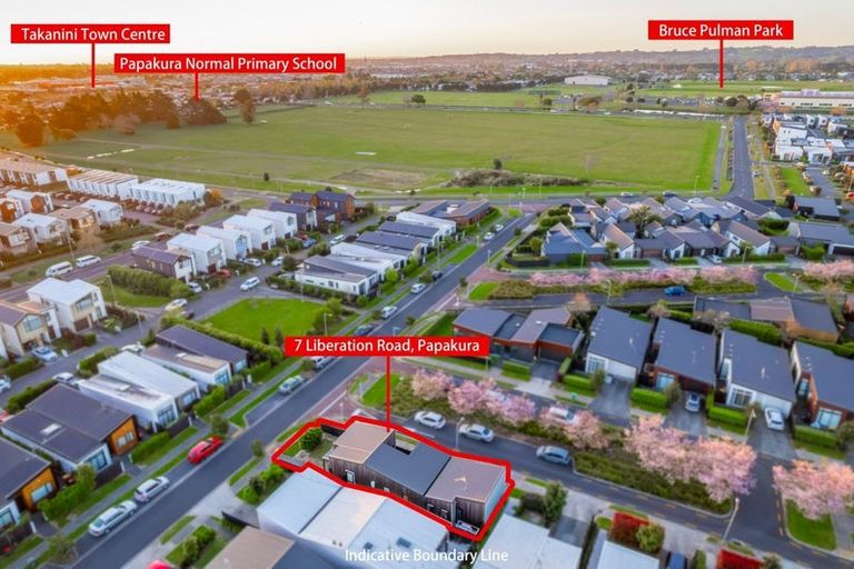 Photo of property in 7 Liberation Road, Papakura, 2110