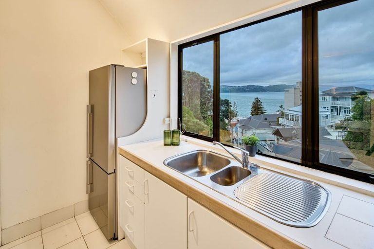 Photo of property in 28 Hay Street, Oriental Bay, Wellington, 6011
