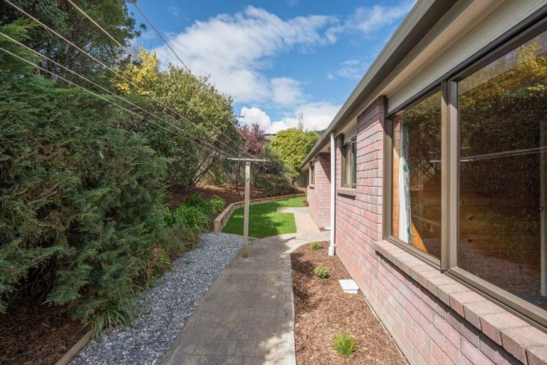 Photo of property in 2 Lingfield Place, Richmond, 7020