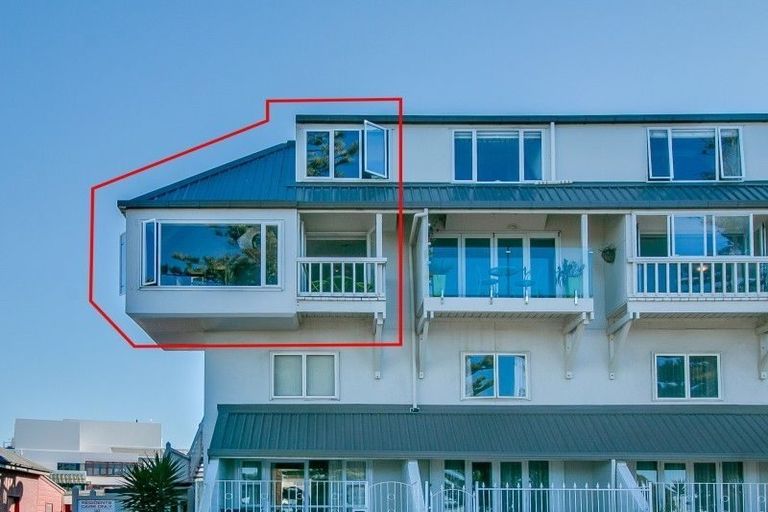 Photo of property in 251 Marine Parade, Napier South, Napier, 4110