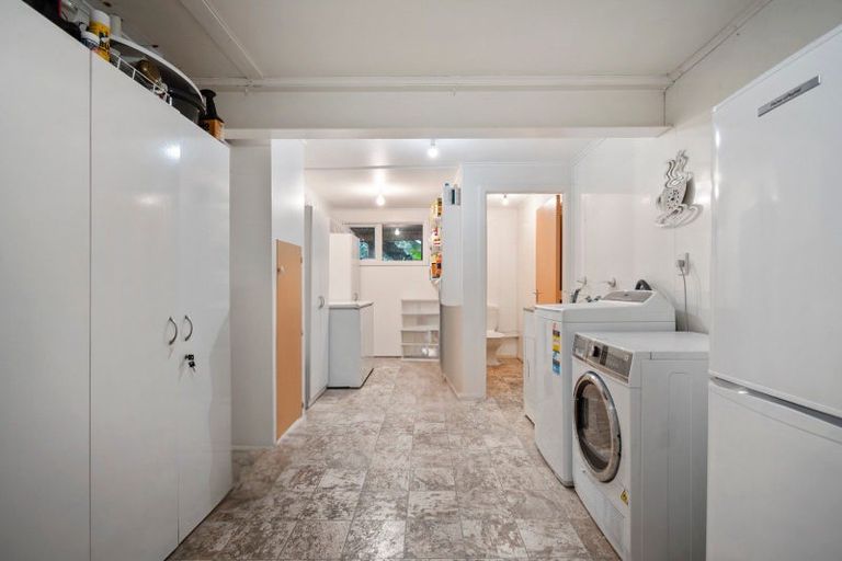 Photo of property in 5b Ongo Road, Hunterville, 4730