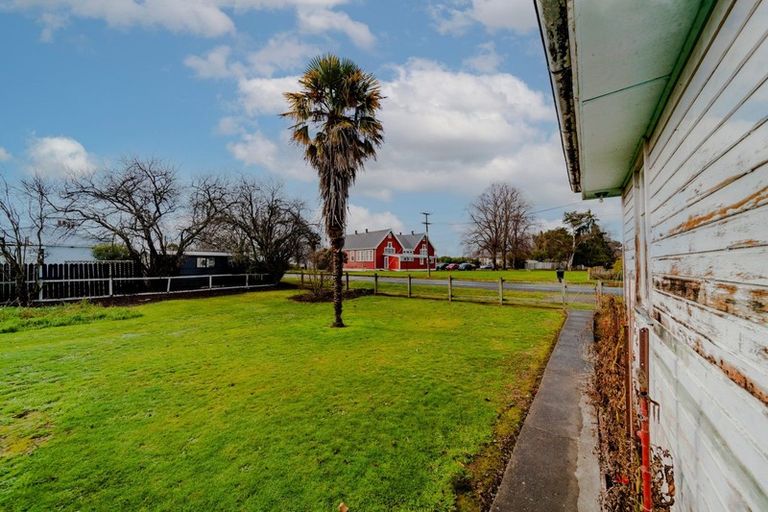 Photo of property in 2 White Road, Otane, 4202