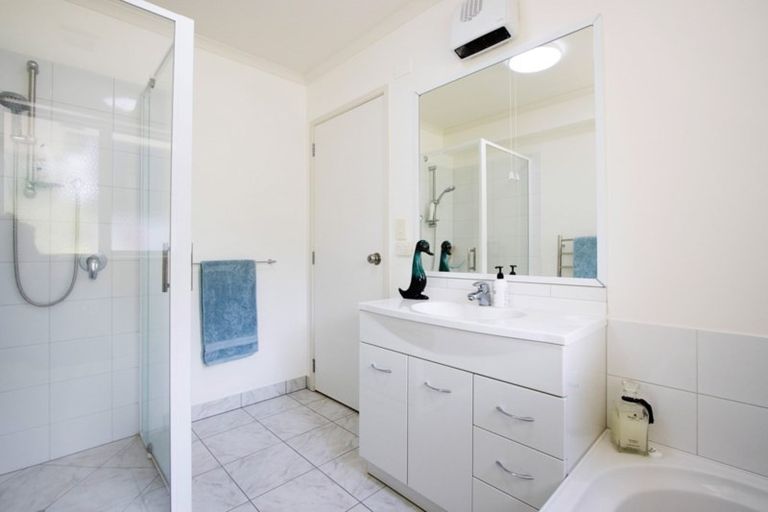 Photo of property in 14 Tohora View, Waihi Beach, 3611