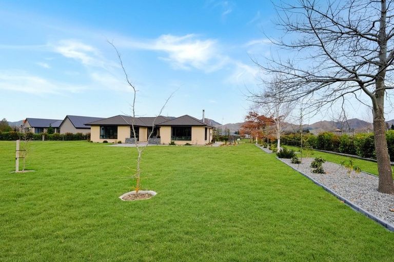 Photo of property in 30 Lochiel Drive, Hanmer Springs, 7334