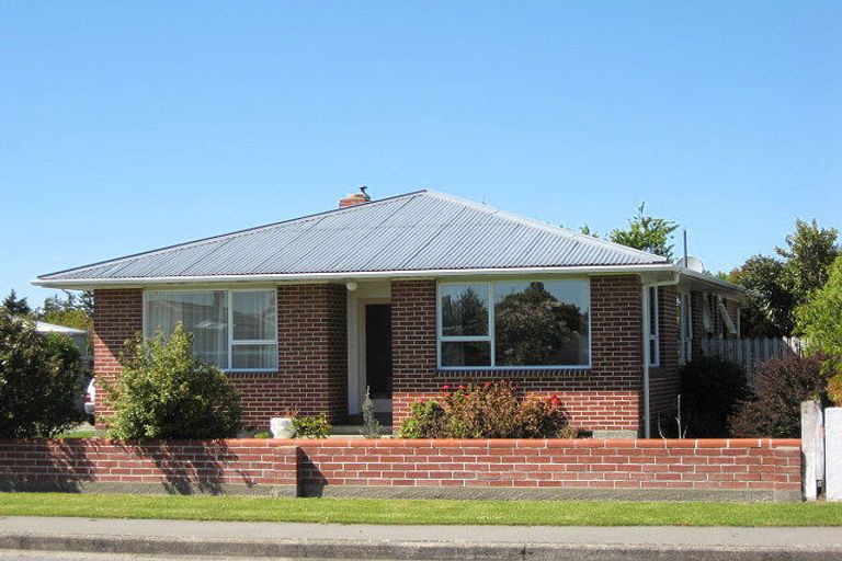 Photo of property in 3 Geddis Street, Rangiora, 7400