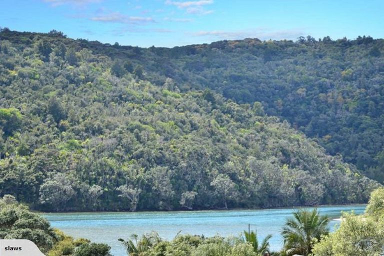 Photo of property in 2e Weranui Road, Waiwera, Orewa, 0994