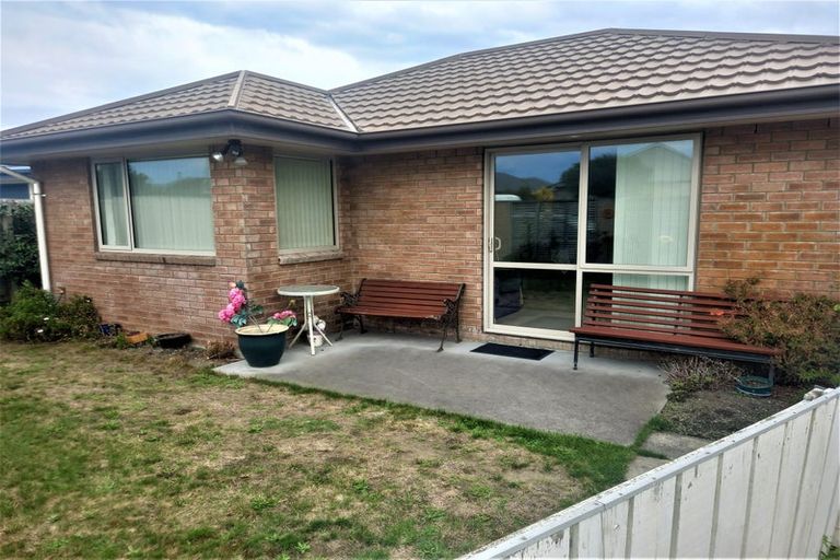 Photo of property in 258a Breezes Road, Aranui, Christchurch, 8061