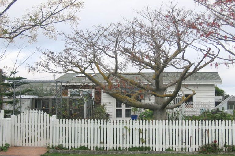 Photo of property in 2/19 Lannie Place, Greenmeadows, Napier, 4112