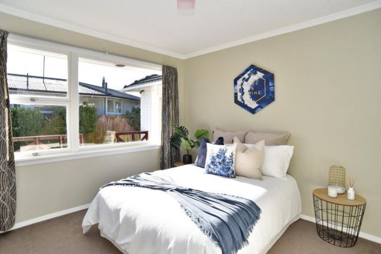 Photo of property in 230 Grimseys Road, Redwood, Christchurch, 8051