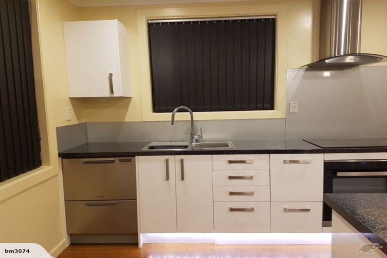 Photo of property in 16 Lyon Street, Glengarry, Invercargill, 9810