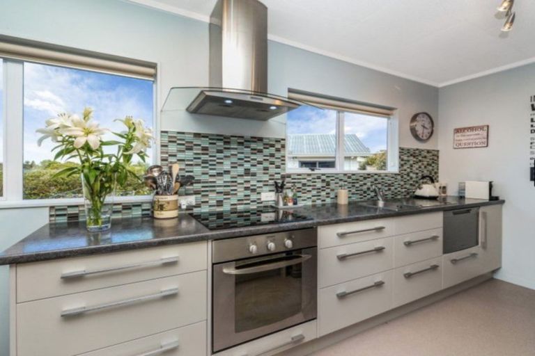 Photo of property in 26 Rosehill Place, Nawton, Hamilton, 3200