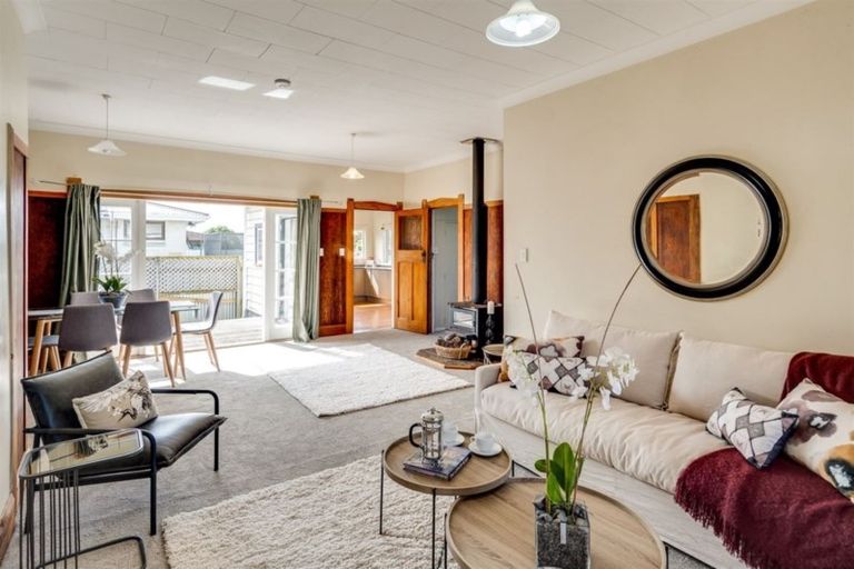 Photo of property in 99 Riverbend Road, Onekawa, Napier, 4110