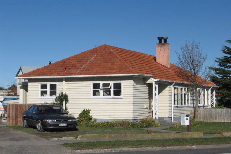 Photo of property in 72 Latham Street, Marewa, Napier, 4110