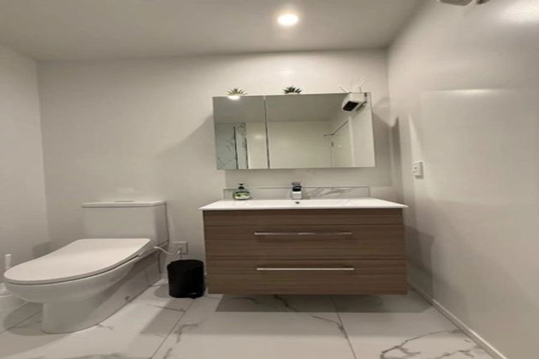 Photo of property in 7/550 Barbadoes Street, Edgeware, Christchurch, 8013