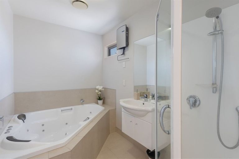 Photo of property in 22a Moreland Avenue, Papanui, Christchurch, 8053