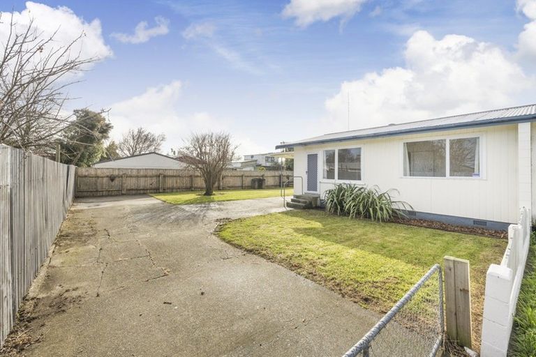 Photo of property in 1/145 College Street, Awapuni, Palmerston North, 4412