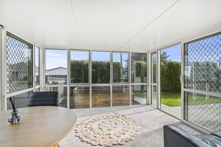 Photo of property in 62 Wattle Drive, New Brighton, Christchurch, 8083